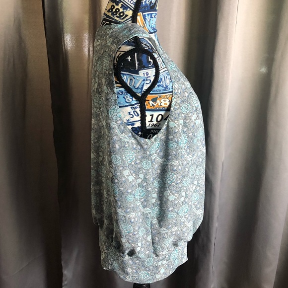 Max Edition Floral Puff Flower Tie Waist Sleeveless Tank Top Blouse - Picture 5 of 13